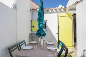 Studio „Gemeinschaftspool“ mit Pool, privater Terrasse und WLAN - Image 3