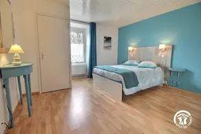Lovely gite with garden & terrace - Image 2