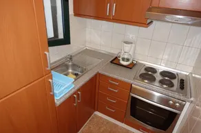 Holiday apartment with terrace - Image 3