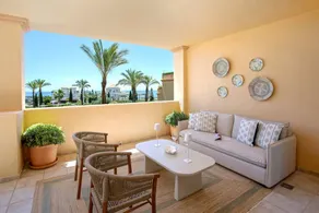Appartement de vacances avec terrasse - Image 2