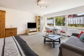 Flat with terrace & garden | Garden view - Image 2