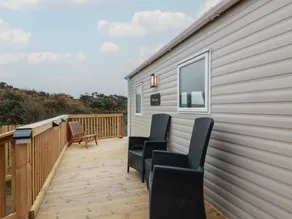Lovely cottage with garden | Beach view | Pets allowed - Image 5