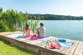 Apartment with pool | Lake view - Image 3