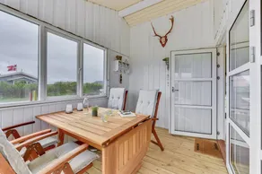 House with terrace - Image 3
