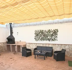 Holiday Home 'Miró' with Mountain Views, Private Pool, Wi-Fi and Air Conditioning - Image 4