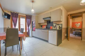 Agradable gîte con terraza, barbacoa y jardín - Image 5