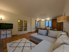 Agréable maison adaptée aux familles avec barbecue, terrasse et jardin | Vue jardin | Adaptée au travail à distance | Avec animaux admis - Image 3