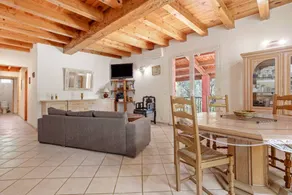 Holiday home with garden, barbecue & terrace | Garden view - Image 4