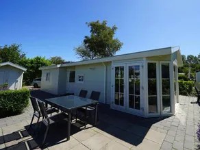 Nice chalet with dishwasher, near a swimming lake - Image 5