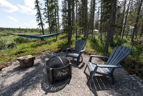 Riverside Relaxation: Comfortable Dome Retreat Along Canada's Elbow River - Image 5