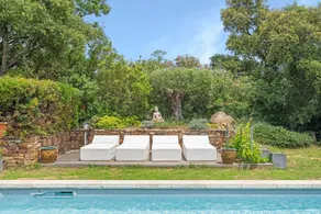 Merveilleuse villa avec terrasse, jardin et barbecue - Image 2