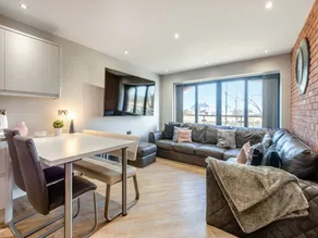 Family-friendly cottage with garden & BBQ | Water view | Pets are welcome - Image 2