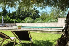 Holiday home with garden, BBQ & private pool | Beach view - Image 4