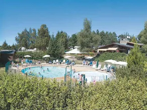 Kinderfreundliches charmantes Ferienhaus mit beheiztem Pool | Haustiere erlaubt - Image 2