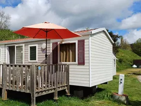 Mobile home with heated pool & terrace - Image 4