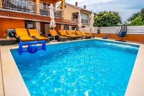 Family-oriented pleasant holiday home with pool, terrace & barbecue | Pets allowed - Image 3