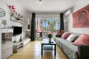 Fully equipped beautiful flat with fast internet, terrace & garden | Beach view | Next to the beach - Image 2