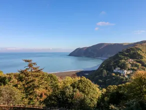 Child-friendly pleasant cottage with garden | Beach view | Pets allowed - Image 2