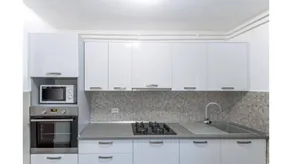 Apartamento vacacional apropiado para familias con terraza - Image 3