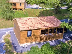 Pleasant tent with pool - Image 5