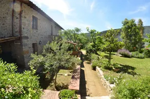 Farm with pool, BBQ & garden | Panoramic view - Image 4