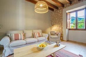 House with BBQ & terrace | Mountain view - Image 4