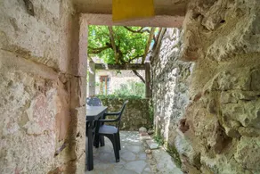 House with terrace & BBQ - Image 5