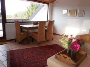 Exklusive Ferienwohnung mit Loggia am Waldrand - Image 3