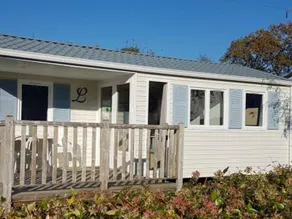 Mobile home with terrace & heated pool - Image 4