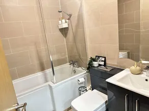 Flat with 2 rooms for 4 persons - Image 4