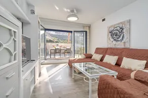Wohnung mit Pool und Terrasse | Bergblick | Neben dem Strand - Image 3