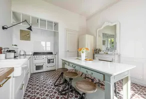 Family-friendly house with garden, terrace & private pool | Good for workation - Image 4