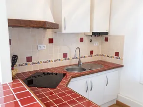 Flat | Sea view | Beach nearby - Image 2
