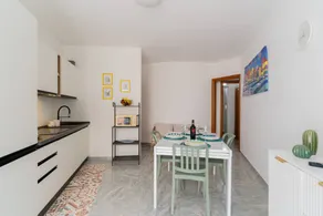 House | Next to the beach - Image 5
