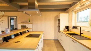 House with terrace, sauna & hot tub | Pet-friendly - Image 4