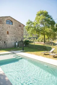 Voll ausgestattete Wohnung mit Terrasse, Garten und Pool | Bergblick - Image 2