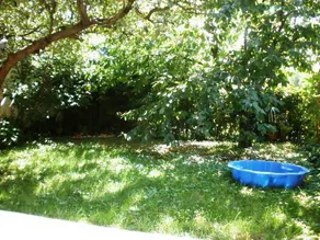 Maison avec terrasse, jardin et barbecue - Image 4
