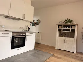 Apartment with garden | Garden view - Image 3