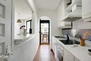 Apartment "Semifrontal con vistas Zahara" near the beach with sea view, pool & Wi-Fi - Image 5