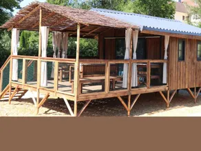 Cabin with terrace, heated pool & jacuzzi - Image 5