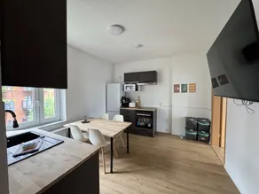 Merveilleux appartement convivial et familial avec jardin et piscine | Vue jardin | Avec animaux acceptés - Image 4