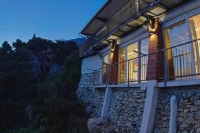 Pleasant holiday apartment with garden & terrace - Image 3