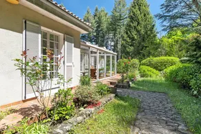 Ferienhaus mit Park, privatem Pool, WLAN und Klimaanlage in Jaujac - Image 3