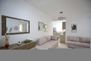 Deluxe Suite - Image 2
