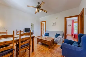 Ferienwohnung mit Pool, Garten und Grill | Bergblick - Image 3