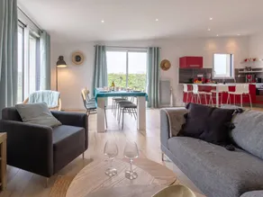 Agréable maison de vacances entièrement équipée avec jardin, barbecue et terrasse | À côté de la plage | Avec animaux autorisés - Image 3