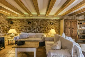 Charmante maison entièrement équipée avec internet haut débit et terrasse | Vue montagne - Image 2