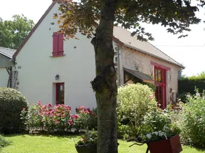 Gîte con giardino, barbecue e terrazza - Image 5