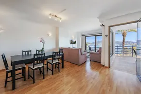 Fully equipped holiday apartment with terrace | Next to the beach - Image 5