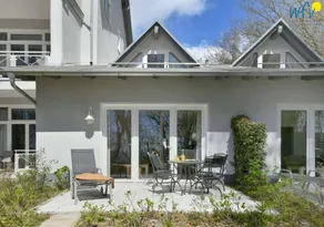 Charmant appartement entièrement équipé avec terrasse et jardin | Vue mer | Plage à proximité | Avec animaux bienvenus - Image 3